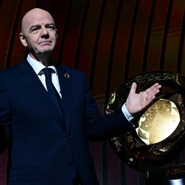 El «Gol del Siglo» de Maradona: La elección de Infantino que celebra la historia argentina