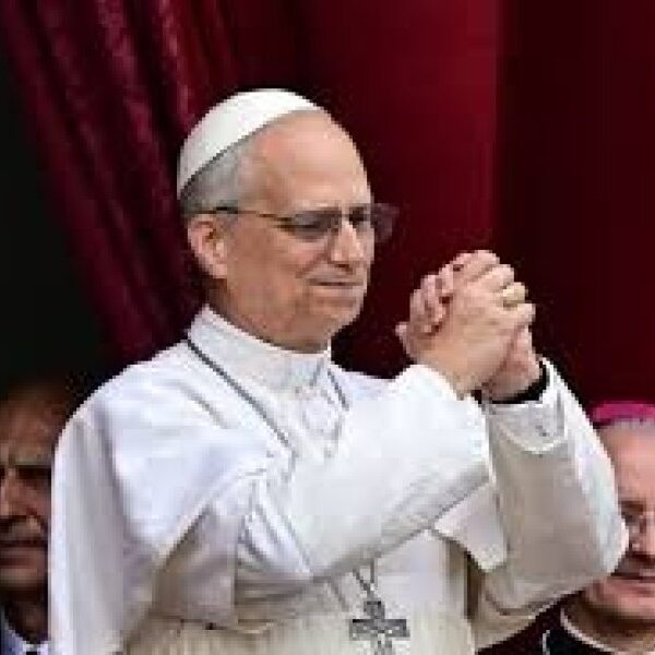 El papa León XIV analiza visitar Argentina tras un encuentro clave con el cardenal Bokalic