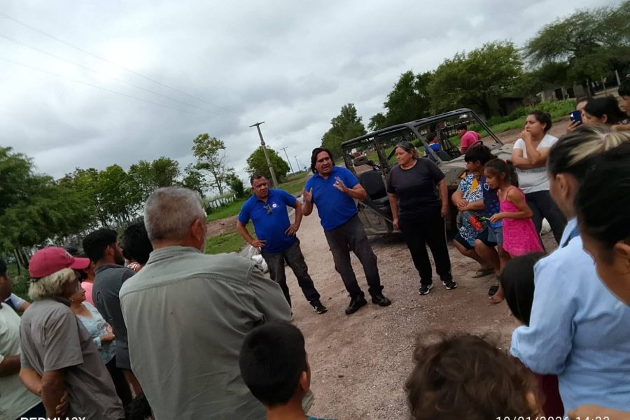 Emergencia climática: El Gobierno asistió a 60 familias aisladas en el departamento Jiménez