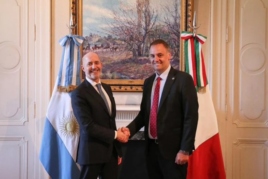 Argentina e Italia profundizan su alianza estratégica: Adorni recibió al embajador Fabrizio Nicoletti