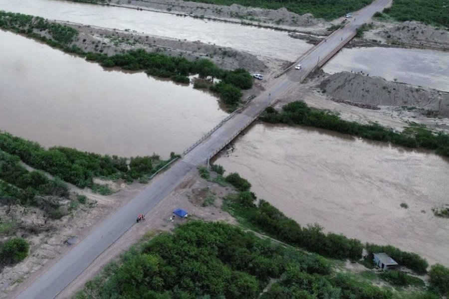 Alerta en el departamento Salavina: Monitorean la crecida de cuatro ríos