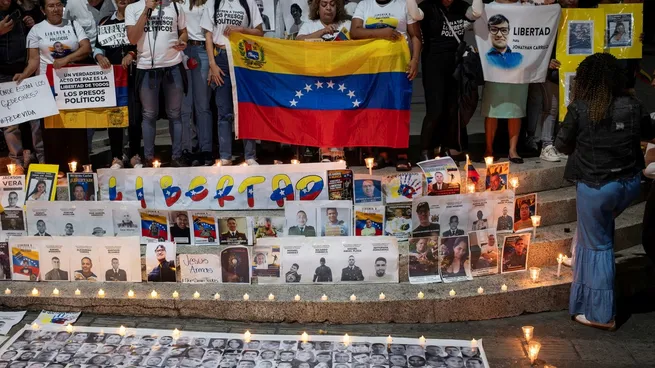 Venezuela: Liberan a 80 presos políticos pero persiste la angustia por los argentinos