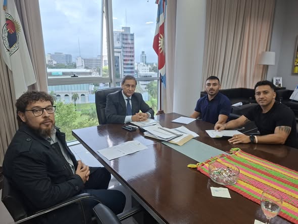 Silva Neder recibió a concejales de Beltrán para articular la agenda legislativa local