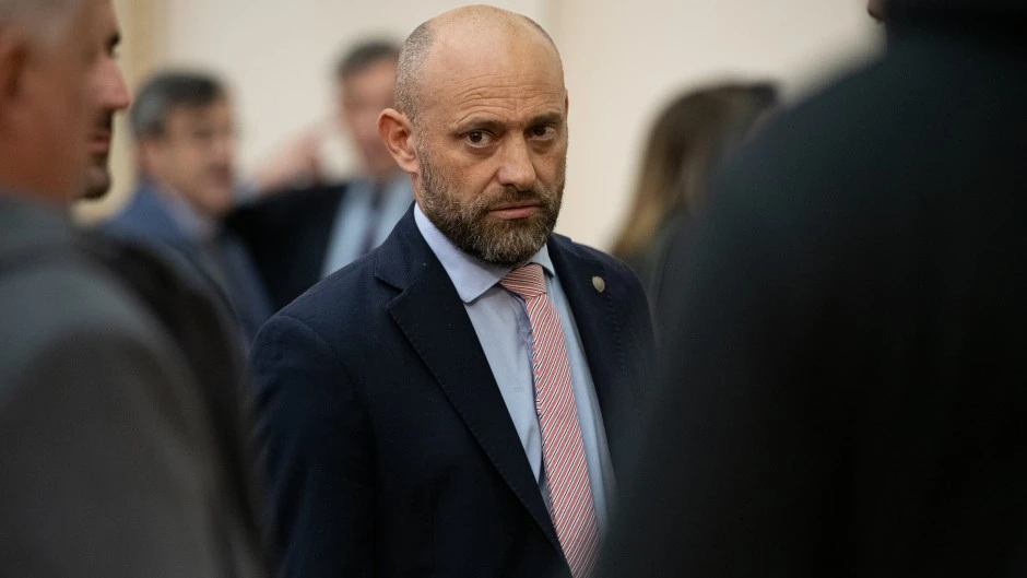 Pullaro propone que las provincias asuman el control de la Hidrovía para ahorrarle el costo a Nación Pullaro propone que las provincias asuman el control de la Hidrovía para ahorrarle el costo a Nación