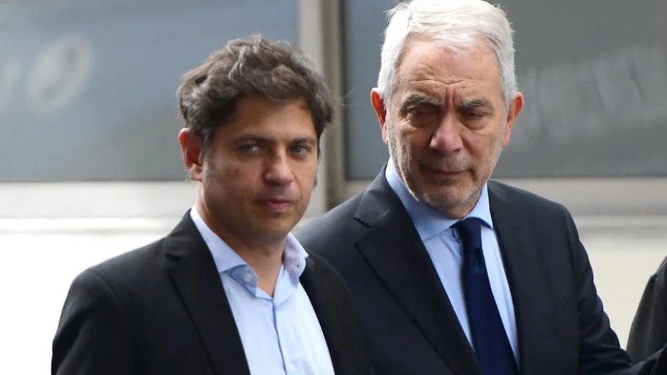 Alak rompió con Kicillof porque lo vetó como presidente del PJ bonaerense Alak rompió con Kicillof porque lo vetó como presidente del PJ bonaerense