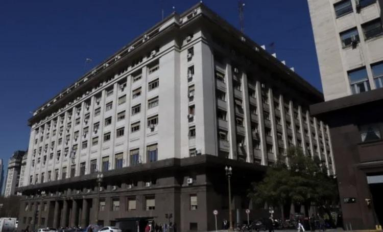 El Gobierno completó la colocación de u$s250 millones en Bonar 2027 tras dos jornadas de licitación