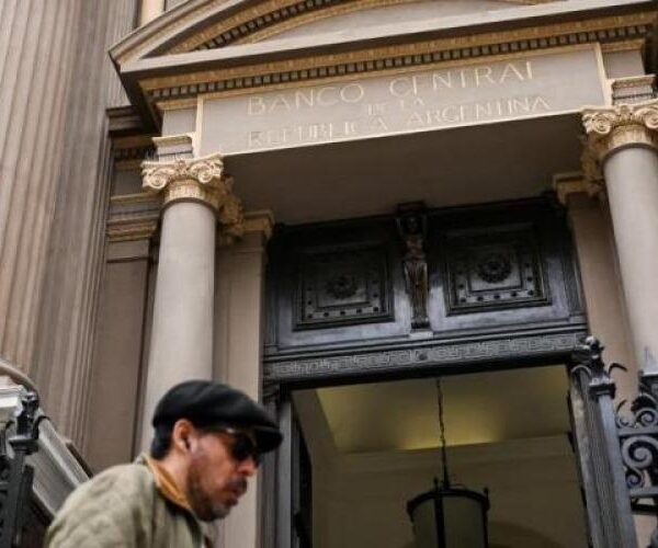 El Banco Central mantiene su racha compradora, pero las reservas brutas sufrieron una caída de u$s 749 millones