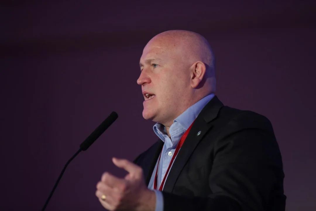 Respaldo internacional a la CGT tras el paro contra la reforma laboral