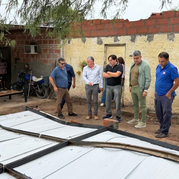 El Gobierno provincial trabaja en las zonas afectadas por la crecida y los fenómenos climáticos