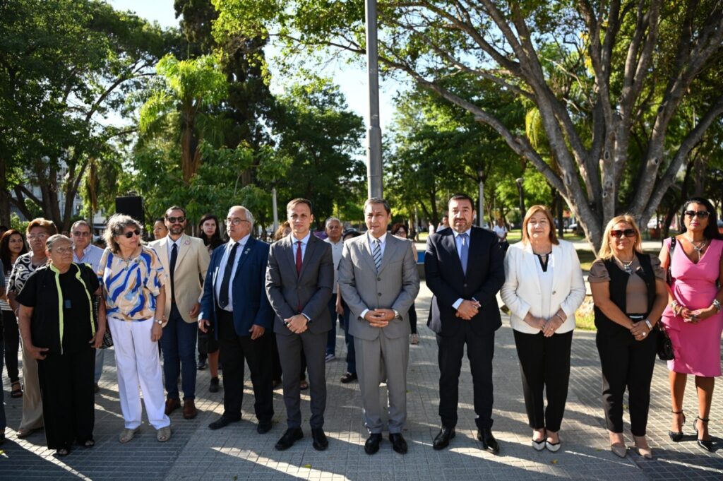 A 248 años del aniversario del nacimiento del General San Martín fue recordado frente a Casa de Gobierno