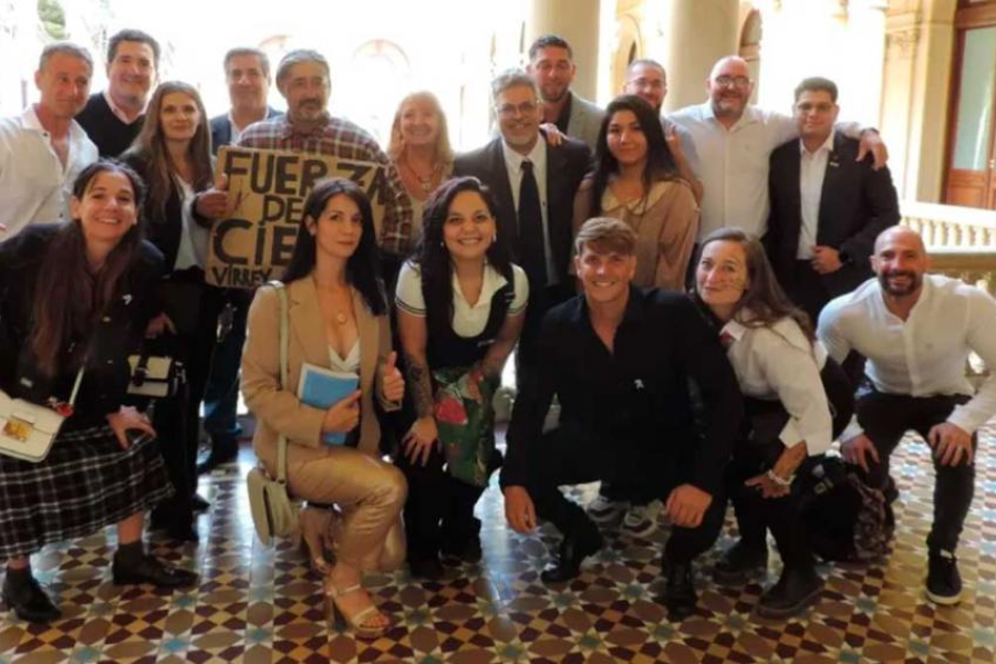 El núcleo digital de Milei: Quiénes son los influencers que coordinan la «batalla cultural»