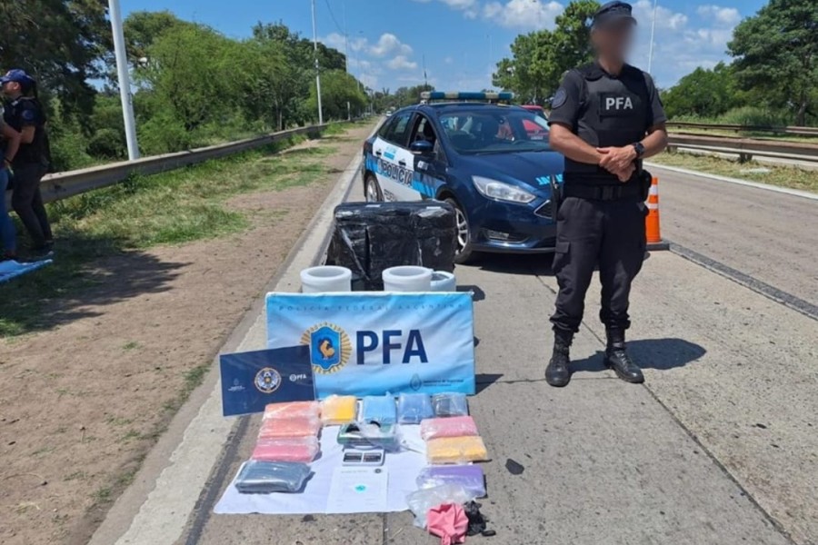 Golpe al narcotráfico: Secuestran 13 kilos de cocaína ocultos en secarropas en Santa Fe