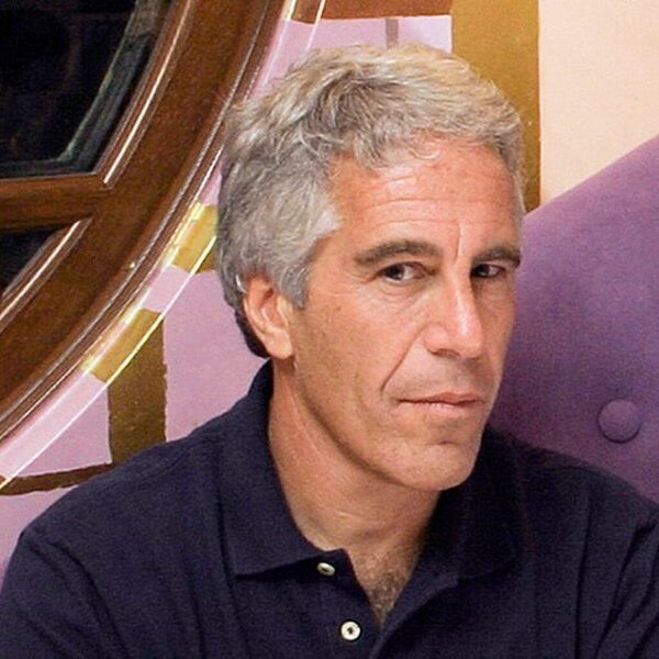 El testimonio más crudo del caso Epstein “No había forma de escapar”