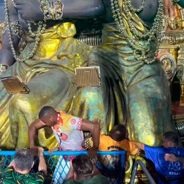 Carnaval de Río de Janeiro: Tres personas fueron aplastadas tras el descontrol de una carroza en el Sambódromo