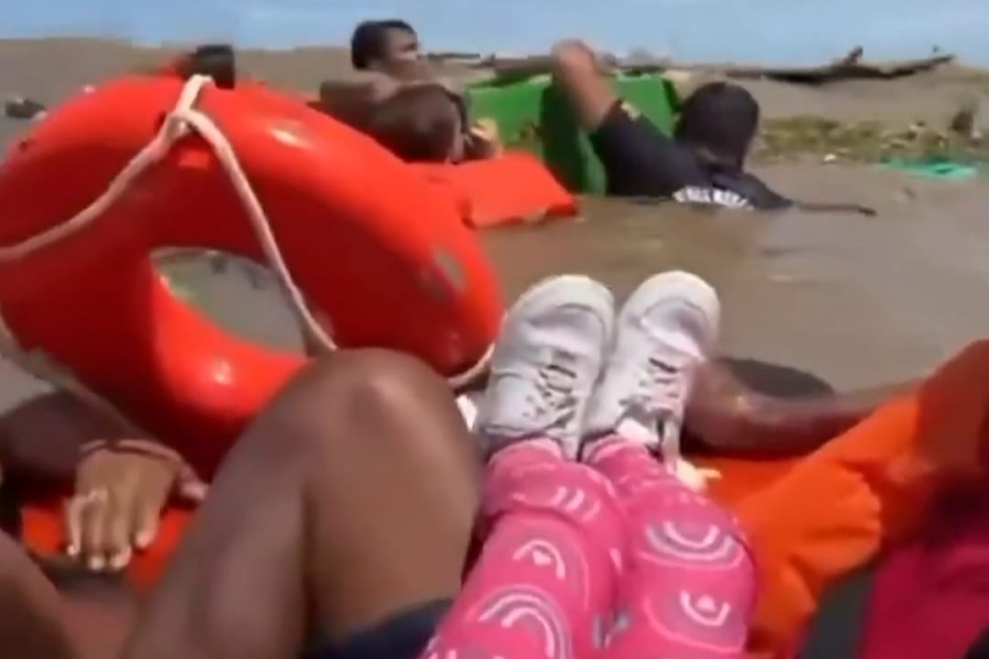 Se hundió una lancha con 80 pasajeros cerca de Manaos Se hundió una lancha con 80 pasajeros cerca de Manaos