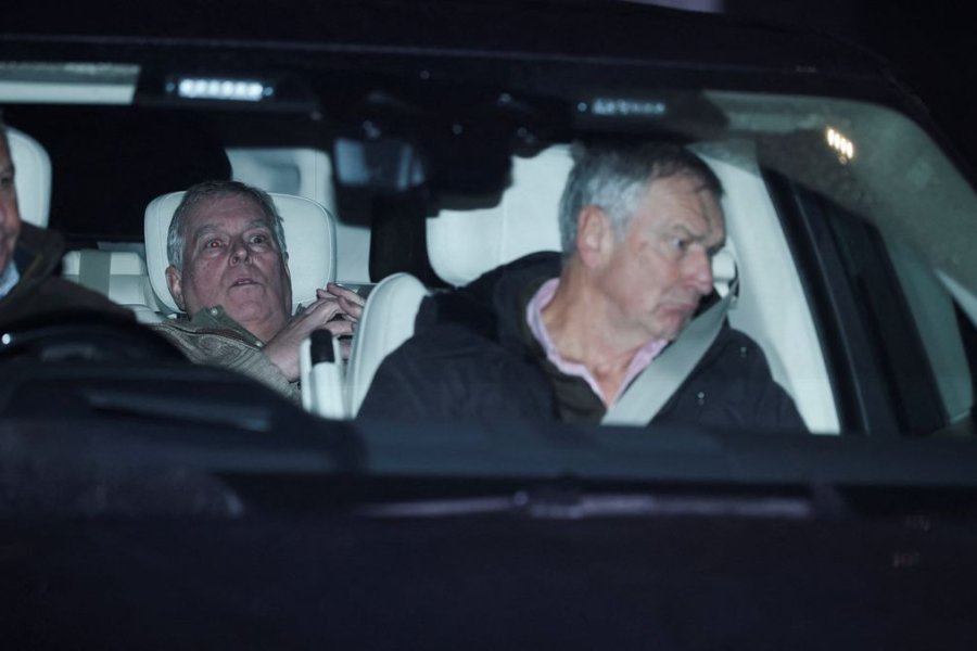 El príncipe Andrés quedó en libertad tras 11 horas detenido e investigado por su vínculo con Epstein El príncipe Andrés quedó en libertad tras 11 horas detenido e investigado por su vínculo con Epstein