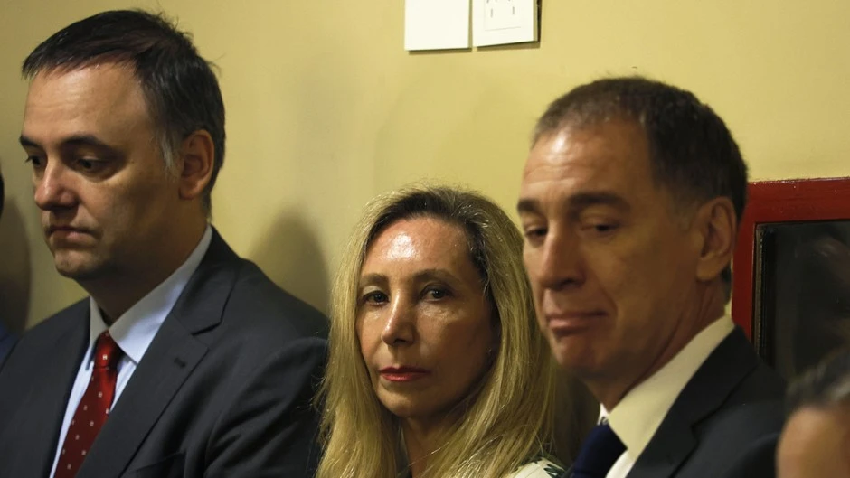 Karina ordenó al gabinete sostener a Adorni para tratar de dejar atrás el escándalo del avión