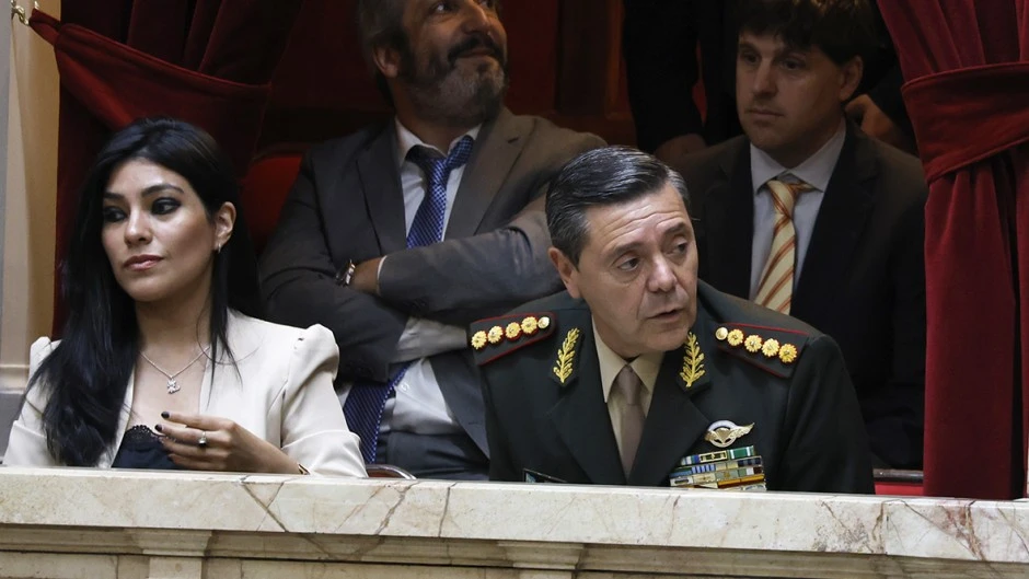 Denuncian que buscan vender 44 inmuebles militares para cubrir la deuda del IOSFA