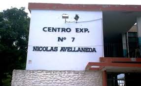 Tensión en el Colegio Nicolás Avellaneda: Una docente fue asistida tras un colapso emocional