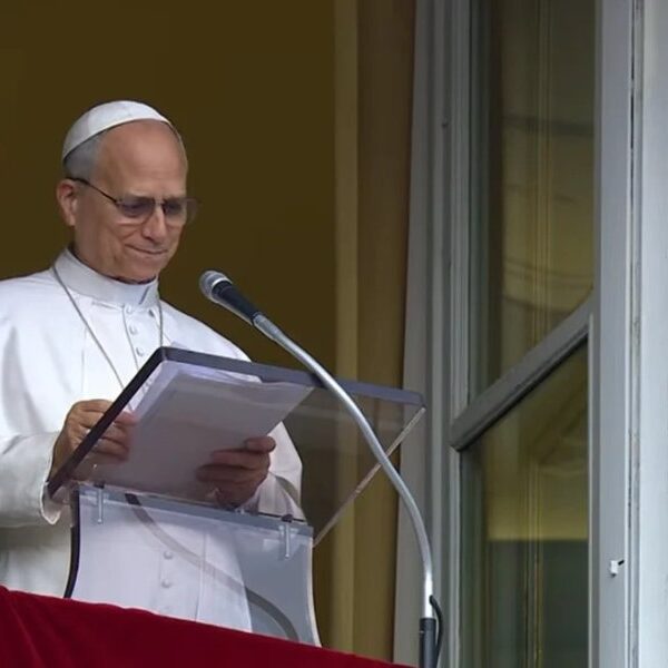 León XIV advierte sobre un «punto de no retorno» y pide frenar la escalada en Medio Oriente