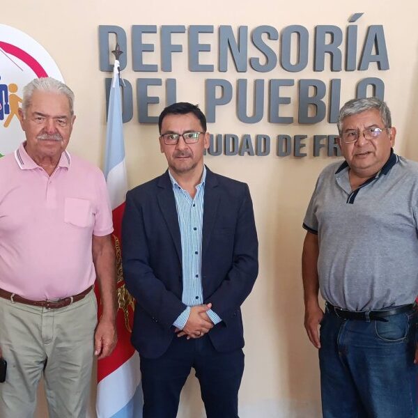 Frías: Encuentro clave entre la Defensoría y el ERSAC por la red cloacal