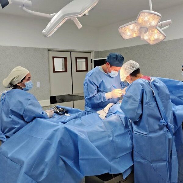 Cirugías de alta tecnología en Sumampa: Exitosa jornada del Programa Quirúrgico Itinerante