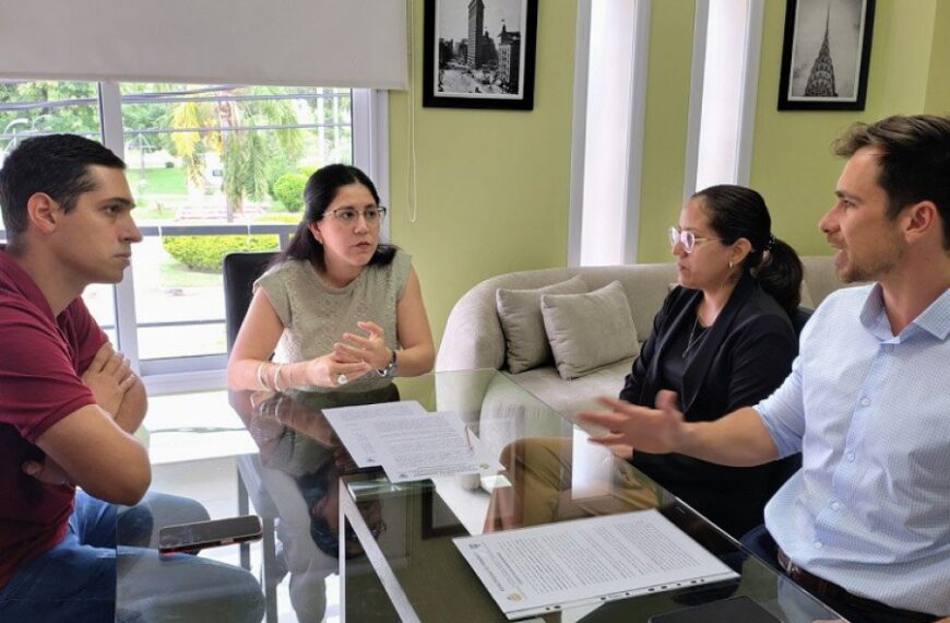 Fernández: El municipio garantiza el Boleto Estudiantil Gratuito para estudios superiores