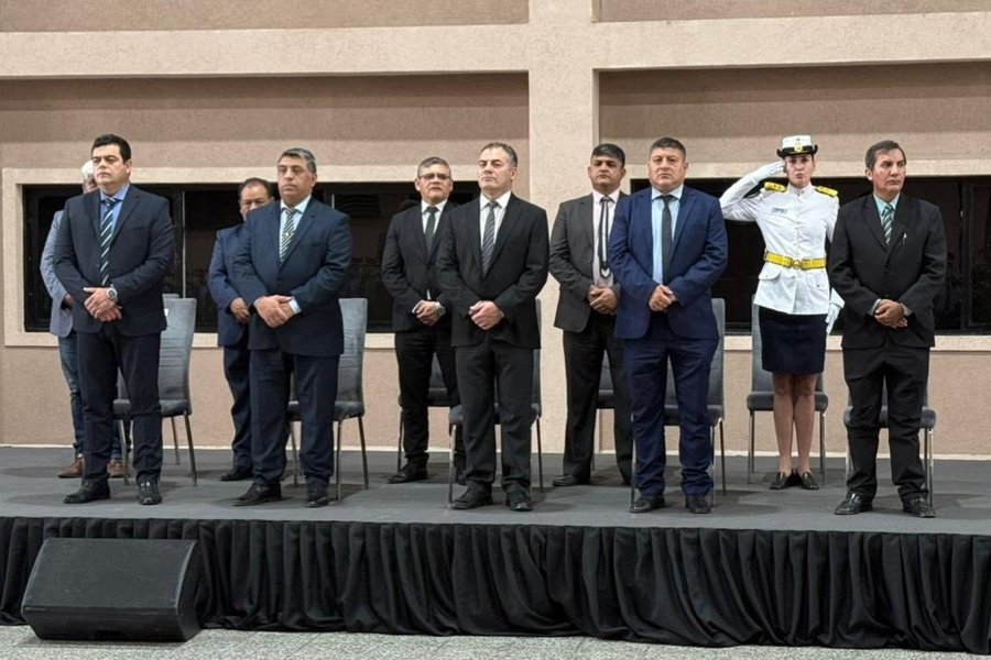 Ceremonia de ascenso en la Escuela de Cadetes: Distinción a los mejores promedios