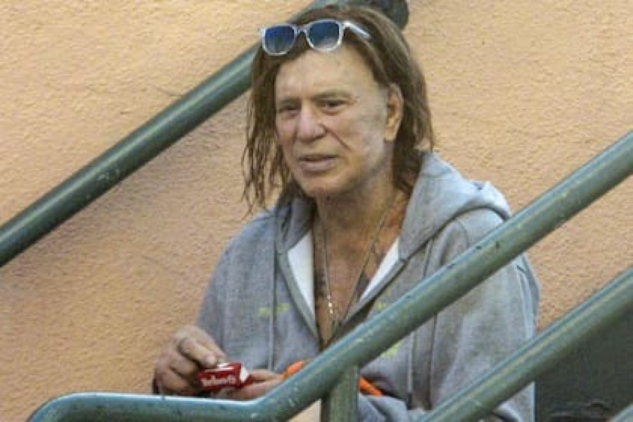 Mickey Rourke fue desalojado en Los Ángeles por una deuda de 60.000 dólares