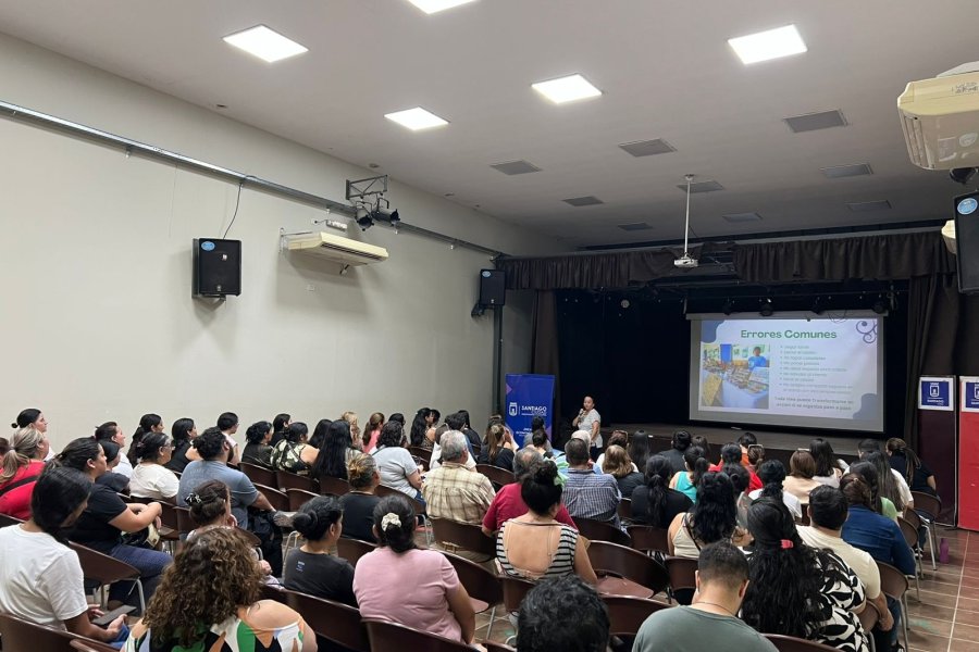 Emprendedores santiagueños participaron del inicio de un ciclo de capacitaciones impulsado por la Municipalidad