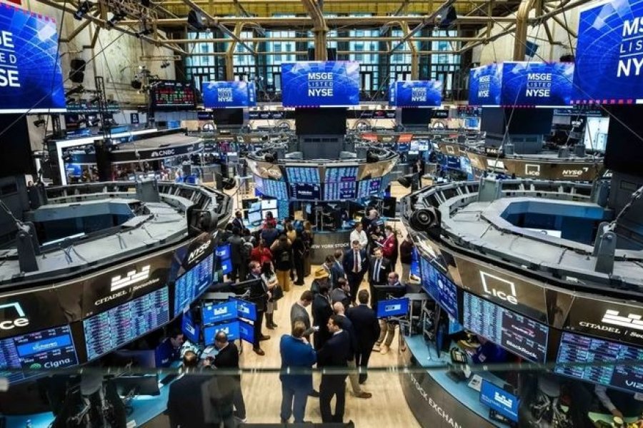 Caída de activos argentinos en Wall Street: ADRs bajaron hasta 7% y subió el riesgo país