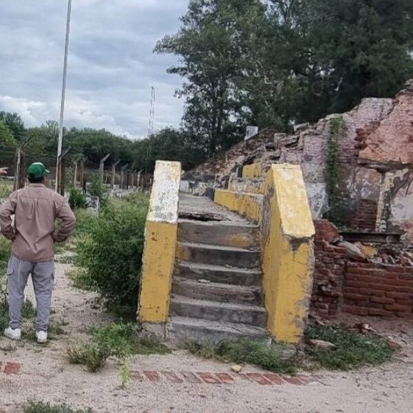 Buscan recuperar el Club Atlético Clodomira con un plan integral de obras