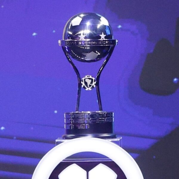 Se sortea la Sudamericana 2026: Hora, TV y equipos que van por el título