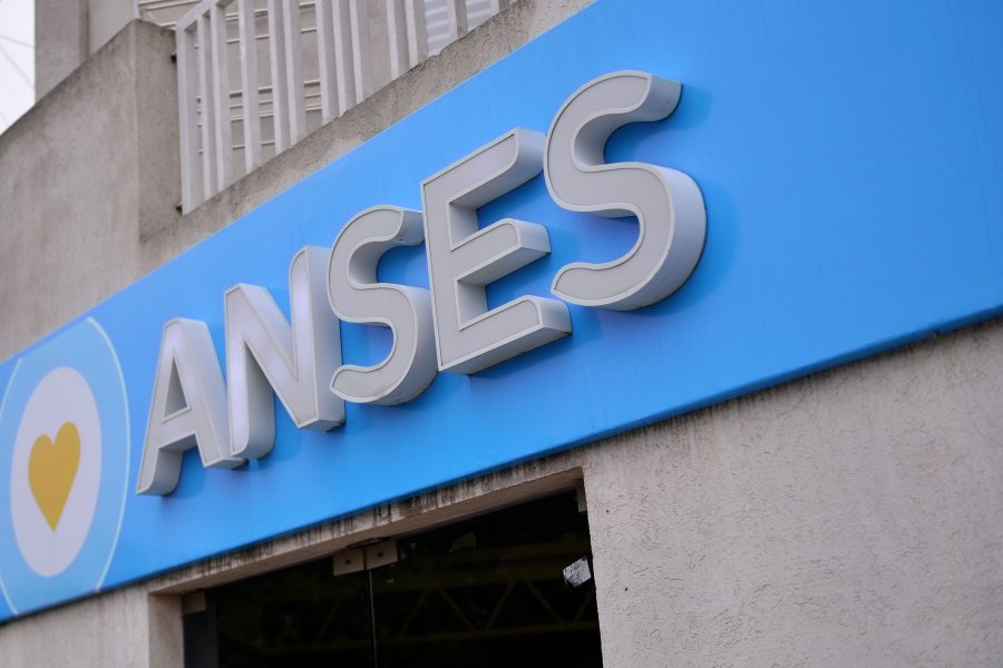 Debaten créditos de ANSES para cancelar deudas: Podrían alcanzar hasta $1,5 millones