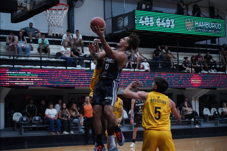 Club Ciclista Olímpico se hizo fuerte en casa y mantiene viva la ilusión de playoffs Club Ciclista Olímpico se hizo fuerte en casa y mantiene viva la ilusión de playoffs