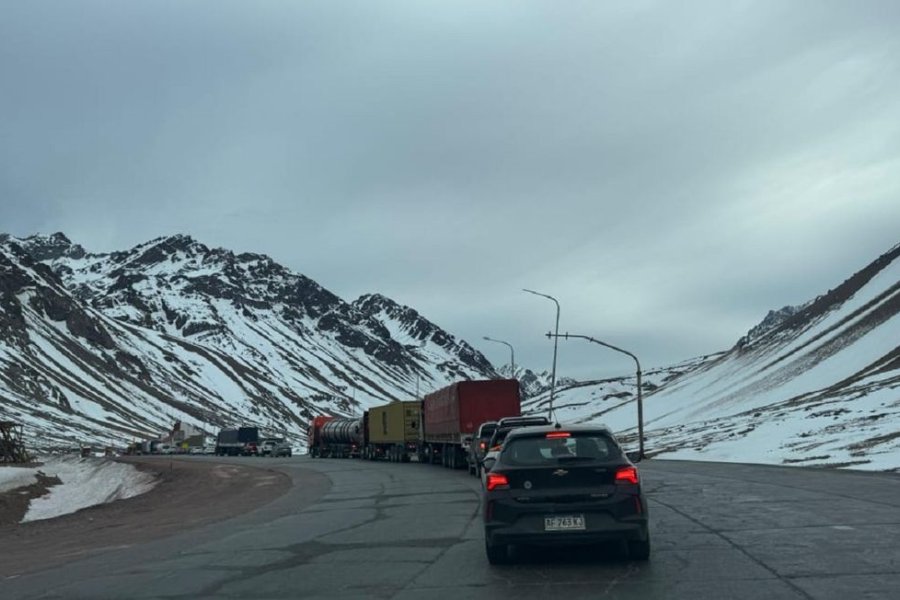 Reabrió el Paso Cristo Redentor tras el fuerte temporal en alta montaña