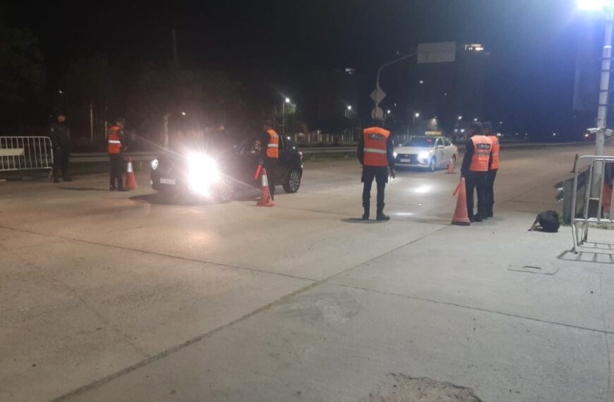 Controles en la autopista Santiago–La Banda: Operativo vial con alcoholemias positivas y fuerte campaña de concientización