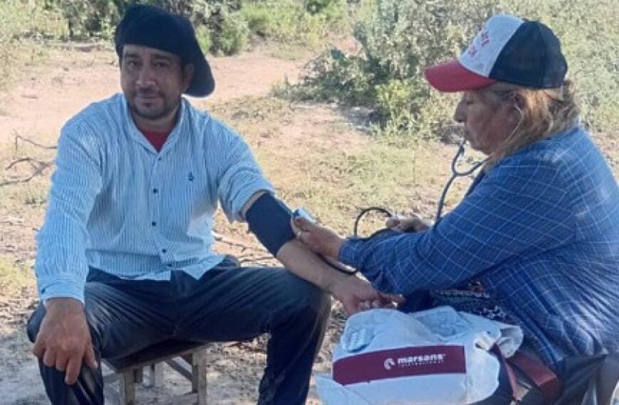 Salud en emergencia: Más de 900 asistidos por operativos en zonas inundadas de Salavina