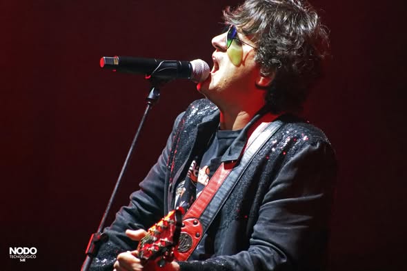 Ciro y Los Persas hicieron vibrar a 6.000 personas en una noche histórica en el Nodo Tecnológico