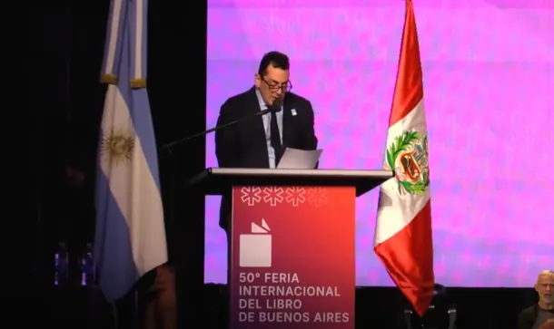 Abuchearon al secretario de Cultura en la inauguración de la Feria del Libro 2026