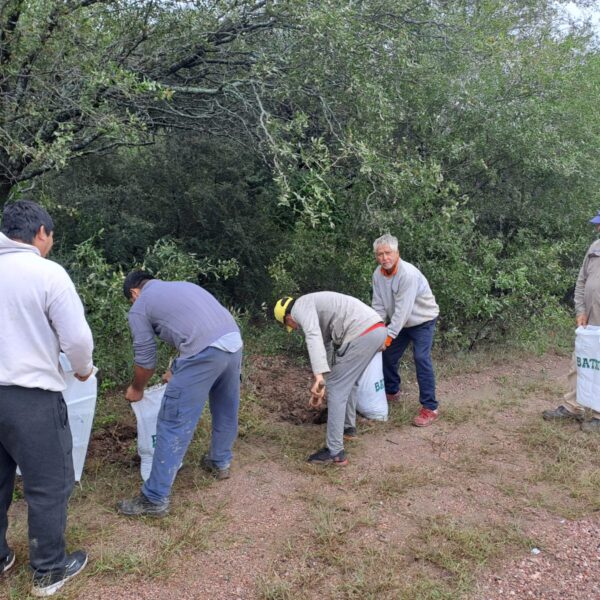 El Gobierno provincial intensifica la asistencia a familias afectadas por las lluvias en Villa Mailín