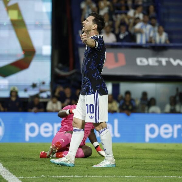 Argentina goleó a Zambia y se despide del país con ilusión rumbo al Mundial