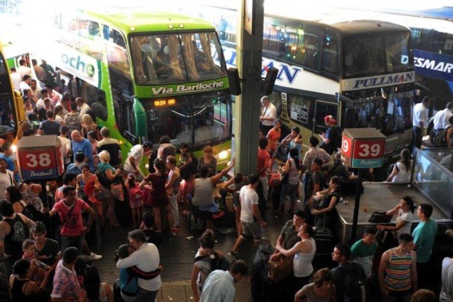 Semana Santa con más turistas pero menos gasto: El consumo cayó casi 19% Semana Santa con más turistas pero menos gasto: El consumo cayó casi 19%