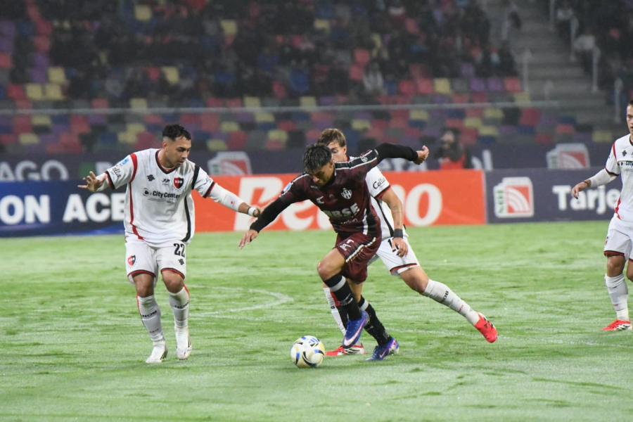 Central Córdoba cayó ante Newell’s y profundiza su mal momento