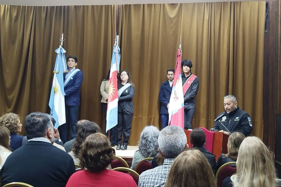 La UNSE homenajeó a veteranos y caídos en Malvinas con un emotivo acto