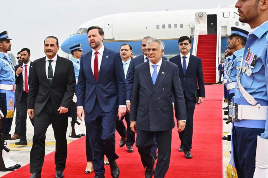 Clima “cordial” y cruce de textos: Así avanza el histórico diálogo entre Estados Unidos e Irán Clima “cordial” y cruce de textos: Así avanza el histórico diálogo entre Estados Unidos e Irán