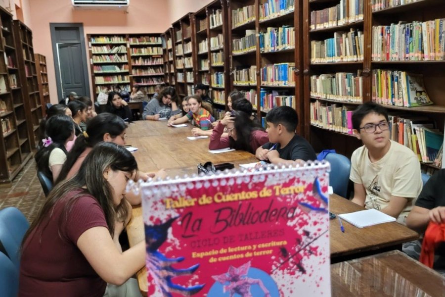 Inicio de talleres literarios para jóvenes del programa “La Bibliodera, nuevas voces juveniles”