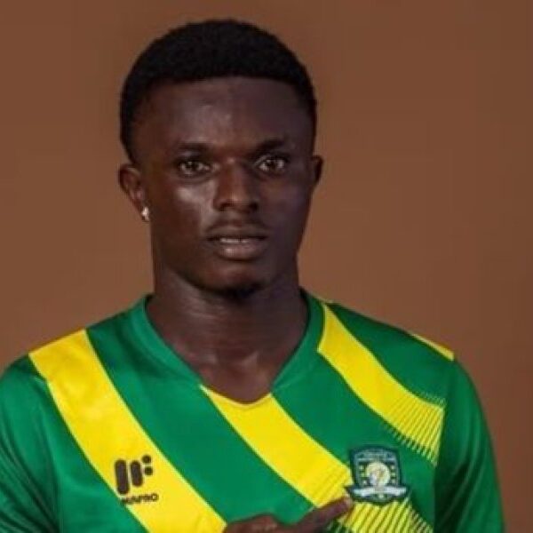 Tragedia en Ghana por el asesinato de un futbolista tras un ataque armado al micro del equipo