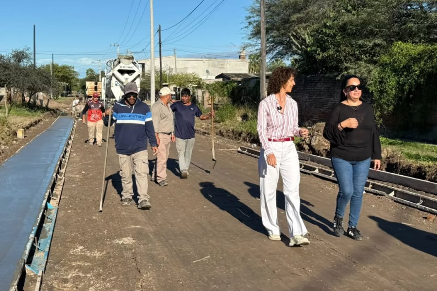 Inician obra de cordón cuneta en el barrio Villa Balnearia de Las Termas
