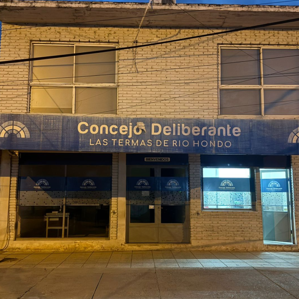 Piden la destitución de tres concejales médicos en Las Termas de Río Hondo por presunta incompatibilidad